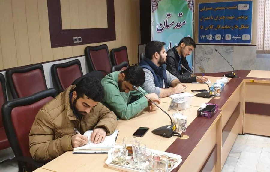 نشست فعالان کانونهای فرهنگی دانشجویی با مسئولان فرهنگی 6