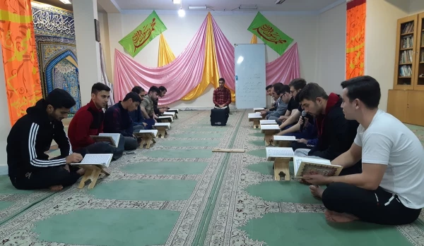 جلسات آموزش روخوانی و تلاوت قرآن کریم 4