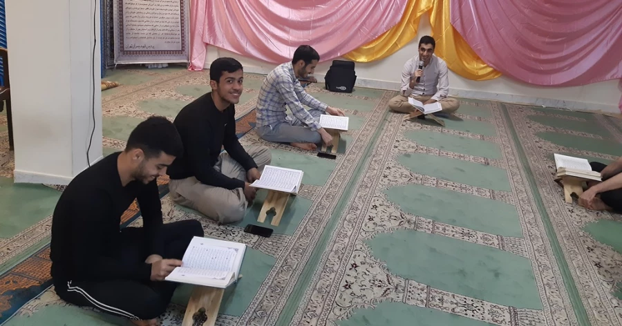 جلسات آموزش روخوانی و تلاوت قرآن کریم 7