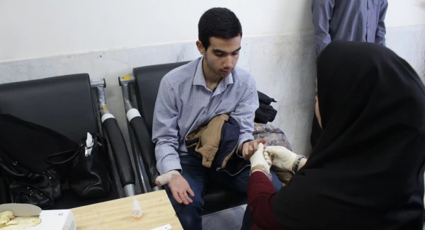 برگزاری کارگاه آموزشی و انجام آزمایش توسط خانه بهداشت  5