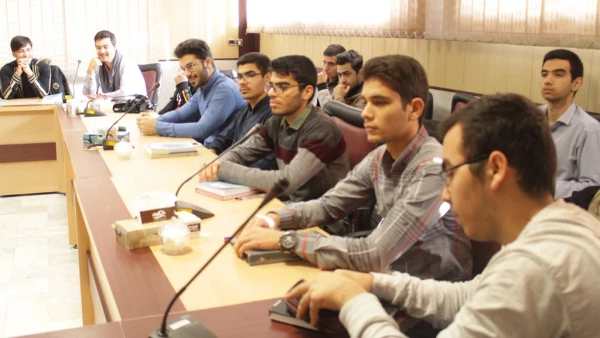 برگزاری کارگاه آموزشی و انجام آزمایش توسط خانه بهداشت  7