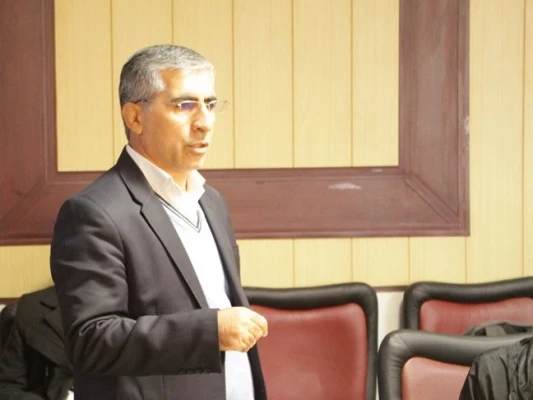 برگزاری کارگاه آموزشی و انجام آزمایش توسط کارشناسان بهداشت  2