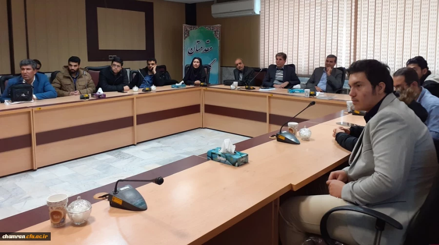 برگزاری نشستهای علمی-تخصصی با موضوع دانش تربیتی معلمان و شناخت ذهن  4