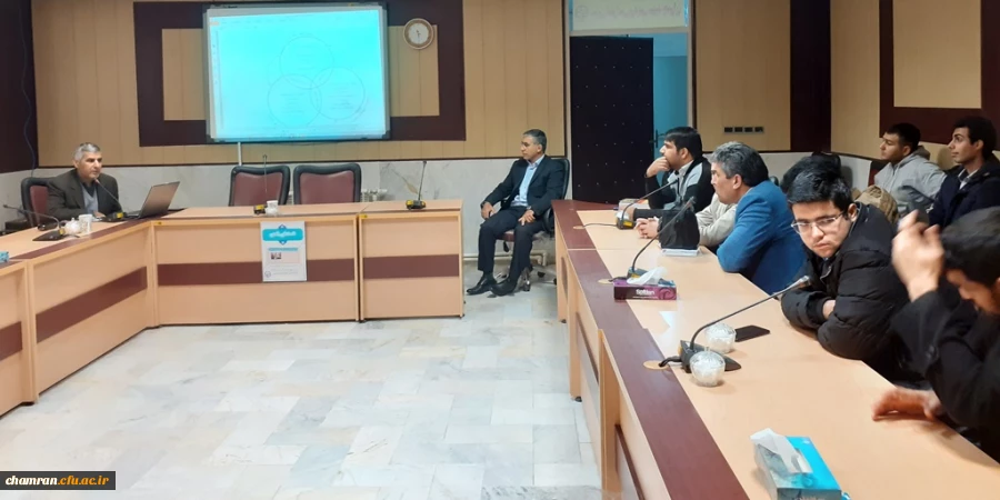 برگزاری نشستهای علمی-تخصصی با موضوع دانش تربیتی معلمان و شناخت ذهن  6