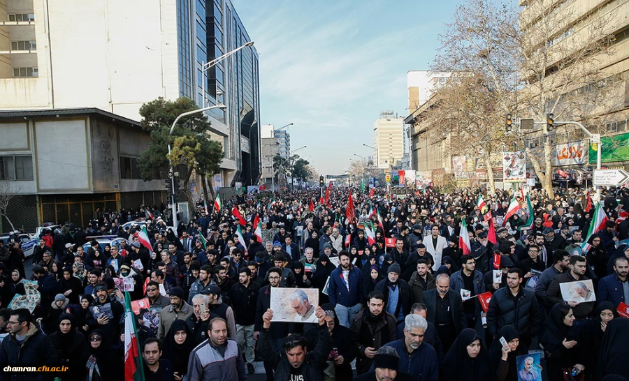 تشییع باشکوه پیکر سردار دلها شهید حاج قاسم سلیمانی و همرزمانش در تهران 5