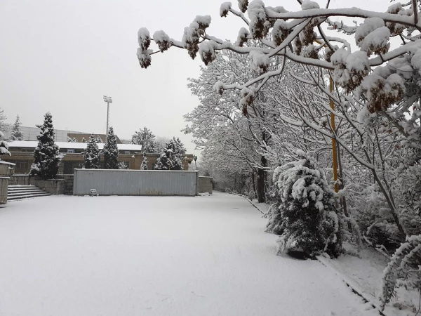 چشم انداز زمستان در پردیس شهید چمران 4