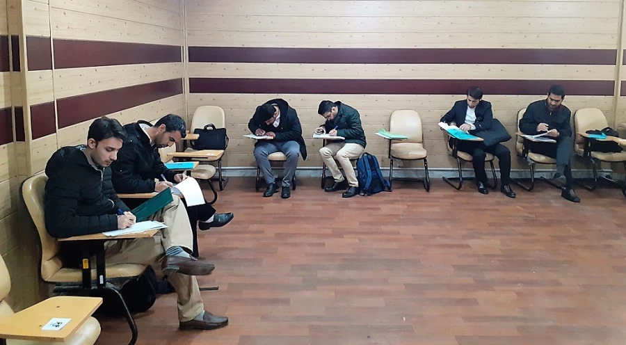 سومین روز از مصاحبه پذیرفته شدگان چند برابر ظرفیت آزمون استخدام پیمانی معلمی 3