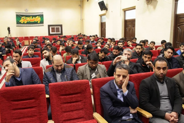 جمهوری اسلامی ایران زیر بار زور مستکبران نمی رود 4