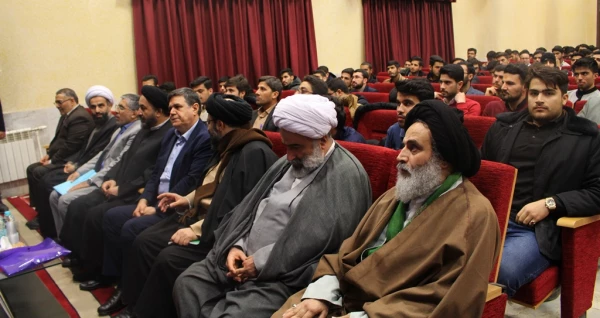 افتتاح سالن اجتماعات مزین به نام شهید حاج قاسم سلیمانی 
 9