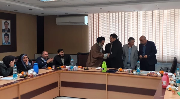 برگزاری جلسه تودیع و معارفه معاون توسعه منابع و امور دانشجویی پردیس شهید چمران 5