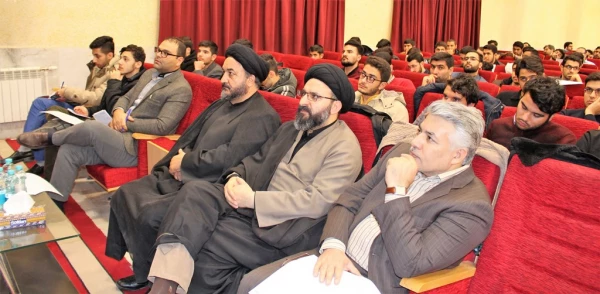 برنامه های ششمین دوره کشوری حیات طیبه در سالن اجتماعات شهید حاج قاسم سلیمانی 4