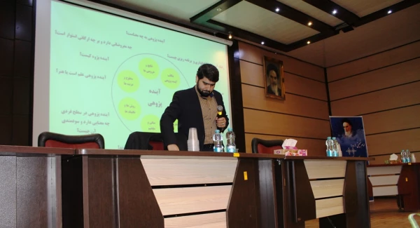 برنامه های ششمین دوره کشوری حیات طیبه در سالن اجتماعات شهید حاج قاسم سلیمانی 14