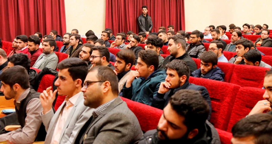 کلاس درس یک بهشت متحرک است 4