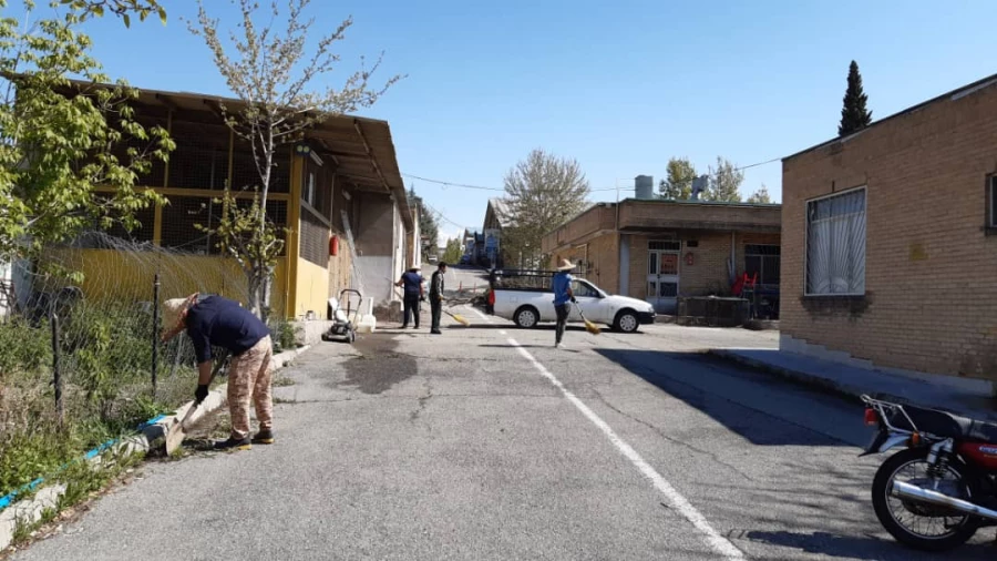 بهسازی فضای سبز پردیس شهید چمران 4