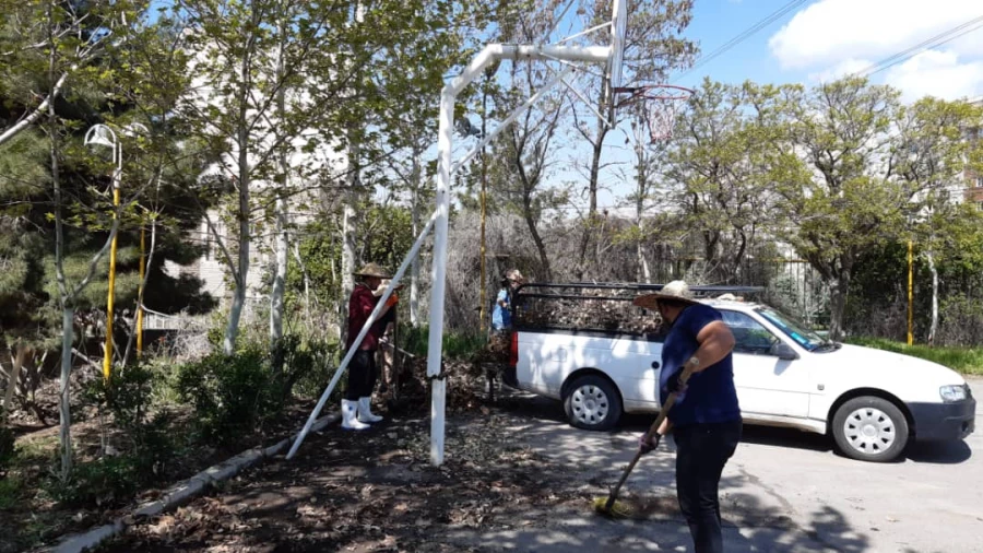 بهسازی فضای سبز پردیس شهید چمران 10