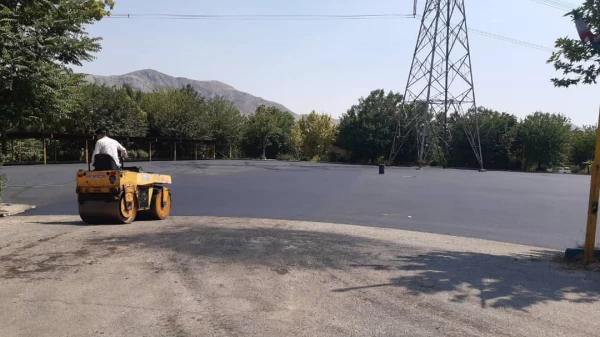 انجام پروژه آسفالت ریزی در پردیس شهید چمران 3