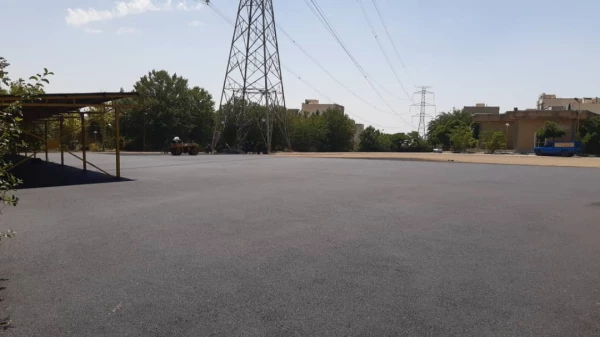 انجام پروژه آسفالت ریزی در پردیس شهید چمران 25