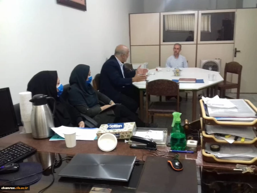 برگزاری جلسه شورای آموزشی پردیس شهید چمران 2