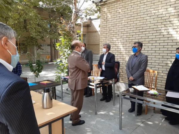 بازدید دکتر بلاغی از فرایند مصاحبه داوطلبان شغل معلمی در پردیس شهید چمران 5