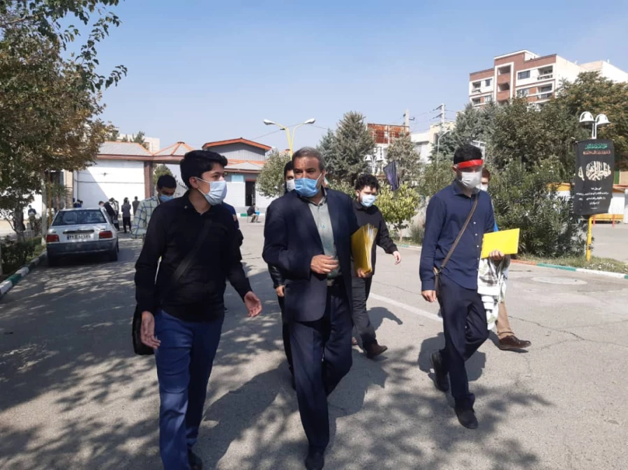 گزارش تصویری از دومین روز انجام مصاحبه داوطلبان شغل معلمی در پردیس شهید چمران 4