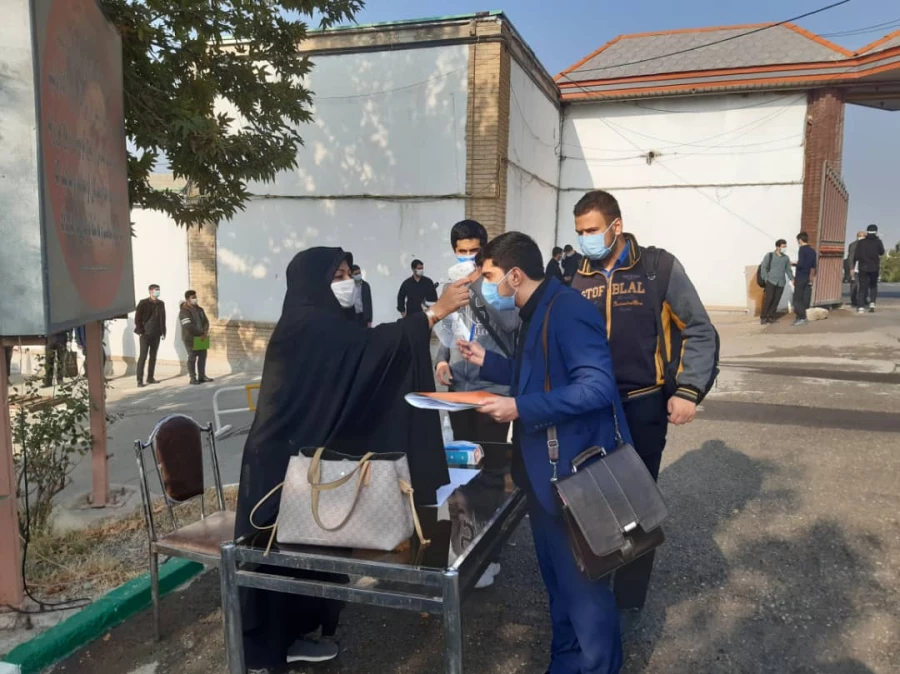 گزارش تصویری از دومین روز انجام مصاحبه داوطلبان شغل معلمی در پردیس شهید چمران 5