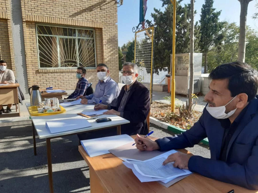 سومین روز از برگزاری مصاحبه داوطلبان شغل معلمی در پردیس شهید چمران
 3