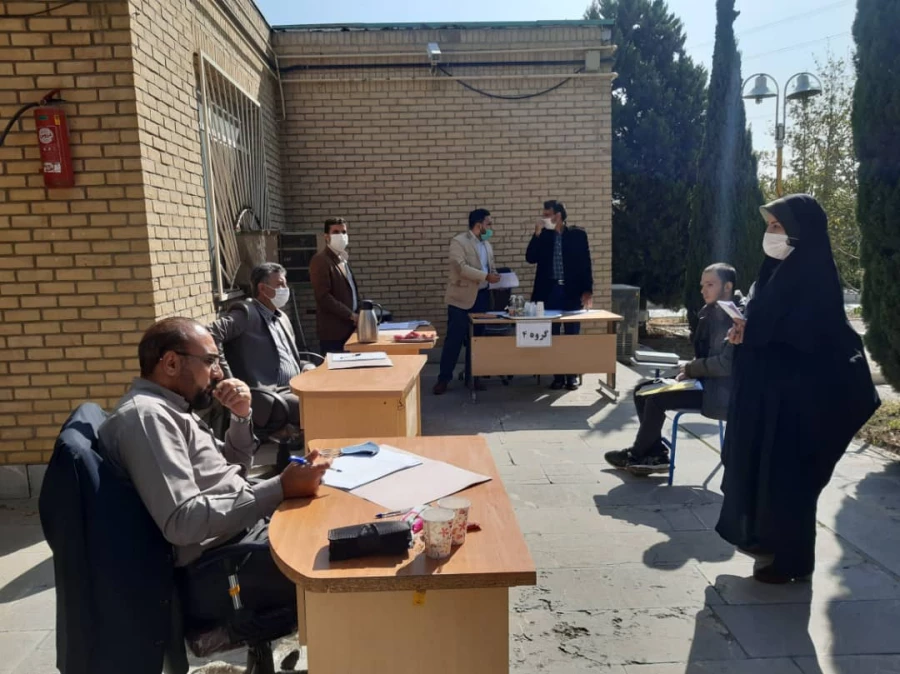 سومین روز از برگزاری مصاحبه داوطلبان شغل معلمی در پردیس شهید چمران
 7