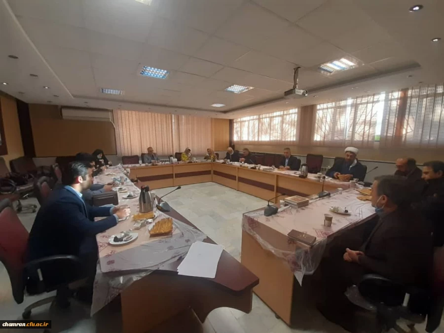 آغاز مصاحبه پذیرفته شدگان چند برابر ظرفیت آزمون استخدام پیمانی آموزش و پرورش سال ۹۹ 13