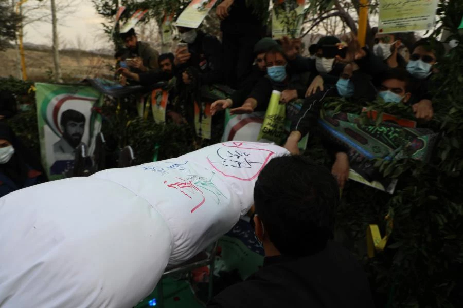 آیین تشییع و تدفین پیکر پاک شهید گمنام در پردیس شهید چمران به روایت تصویر
 9