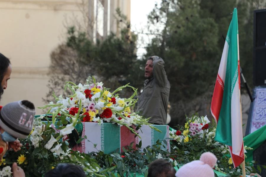 آیین تشییع و تدفین پیکر پاک شهید گمنام در پردیس شهید چمران به روایت تصویر 6