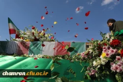 آیین تشییع و تدفین پیکر پاک شهید گمنام در پردیس شهید چمران به روایت تصویر 11