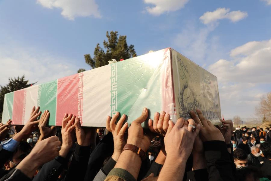 آیین تشییع و تدفین پیکر پاک شهید گمنام در پردیس شهید چمران به روایت تصویر 16