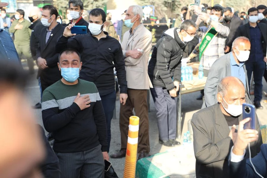 آیین تشییع و تدفین پیکر پاک شهید گمنام در پردیس شهید چمران به روایت تصویر 18