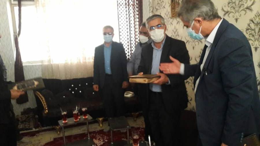 دیدار و تقدیر از خانواده شهید یوسفی  2