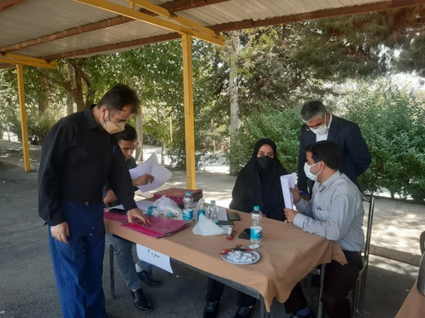 بازدید میدانی دکتر آزادی از فرایند مصاحبه داوطلبان شغل معلمی 6