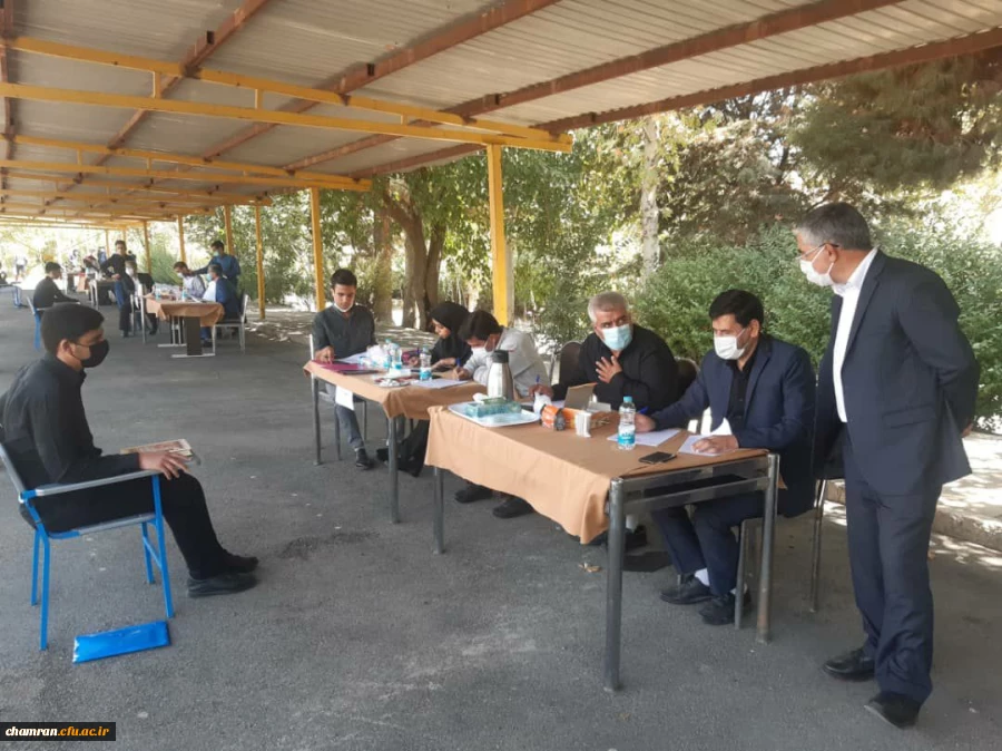 بازدید میدانی دکتر آزادی از فرایند مصاحبه داوطلبان شغل معلمی 7