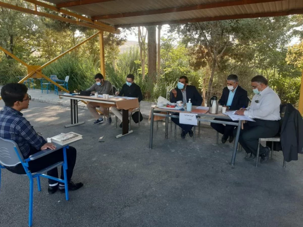 سومین روز از برگزاری مصاحبه داوطلبان شغل معلمی در پردیس شهید چمران 4