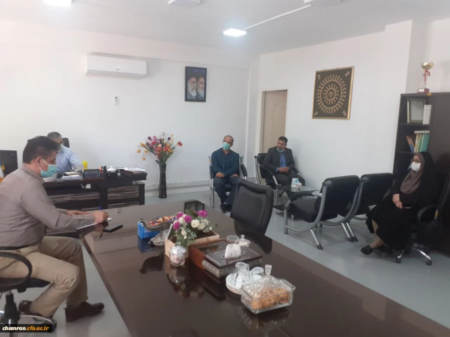 جلسه در خصوص فرایند مصاحبه داوطلبان چند برابر ظرفیت آزمون سراسری ۱۴۰۰
 5