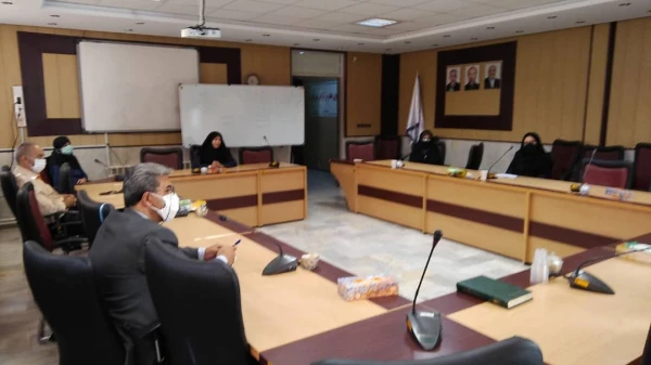 جلسه کارکنان معاونت آموزشی در آغاز سال تحصیلی 2