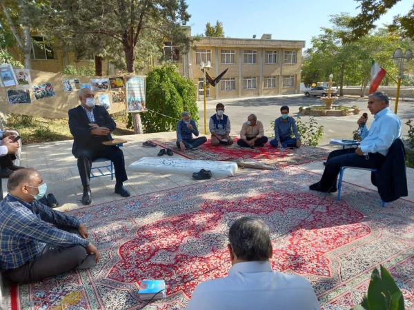 قرائت زیارت عاشورا و گرامیداشت هفته دفاع مقدس 6