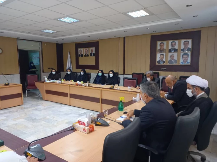 نشست درباره رهنامه ۴۰ ماده ای دانشگاه فرهنگیان 9