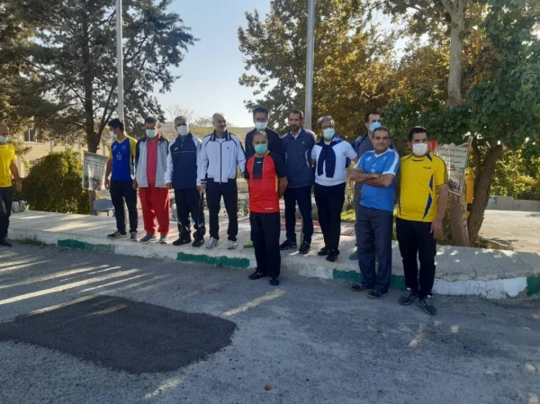 برنامه های ویژه  همکاران در پردیس شهید چمران به مناسبت هفته تربیت بدنی و ورزش 3