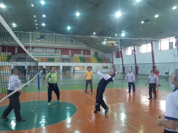 برنامه های ویژه  همکاران در پردیس شهید چمران به مناسبت هفته تربیت بدنی و ورزش 7