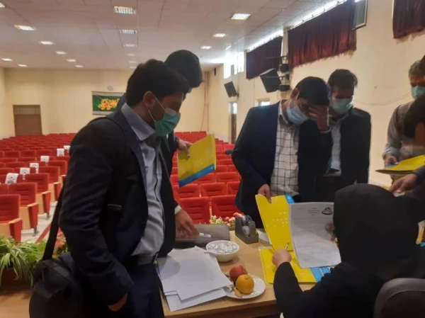 ثبت نام حضوری پذیرفته شدگان کارشناسی ارشد سال ۱۴۰۰ 4