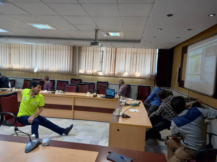 کارگاه تمرینات فانکشنال در محیط کار 4