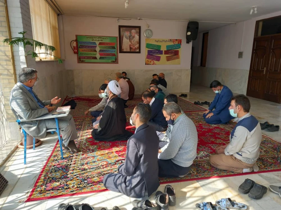 سخنرانی دکتر آزادی در خصوص مباحث اخلاقی 4