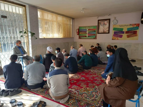 سخنرانی دکتر آزادی در خصوص مباحث اخلاقی 6