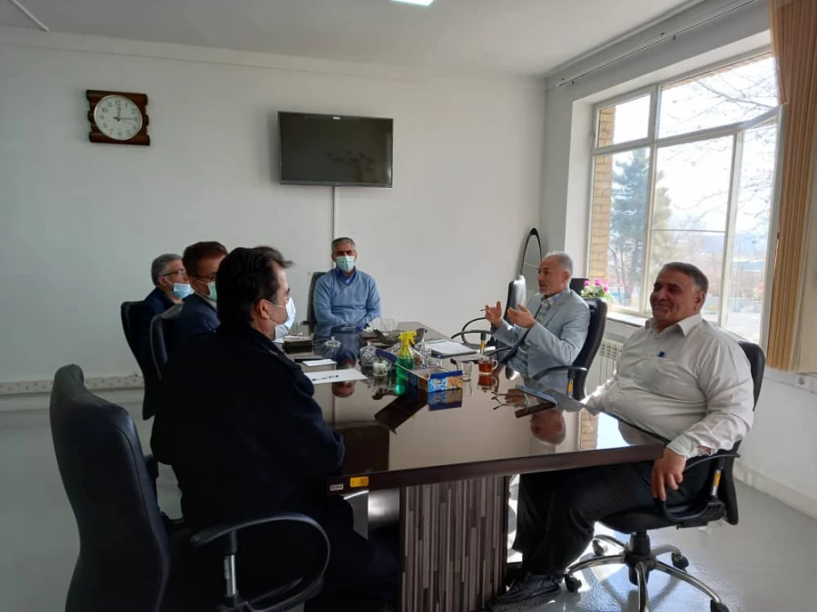 جلسه شورای معاونان پردیس شهید چمران تهران 5