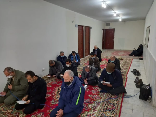 مراسم زیارت عاشورا در پردیس شهید چمران 2