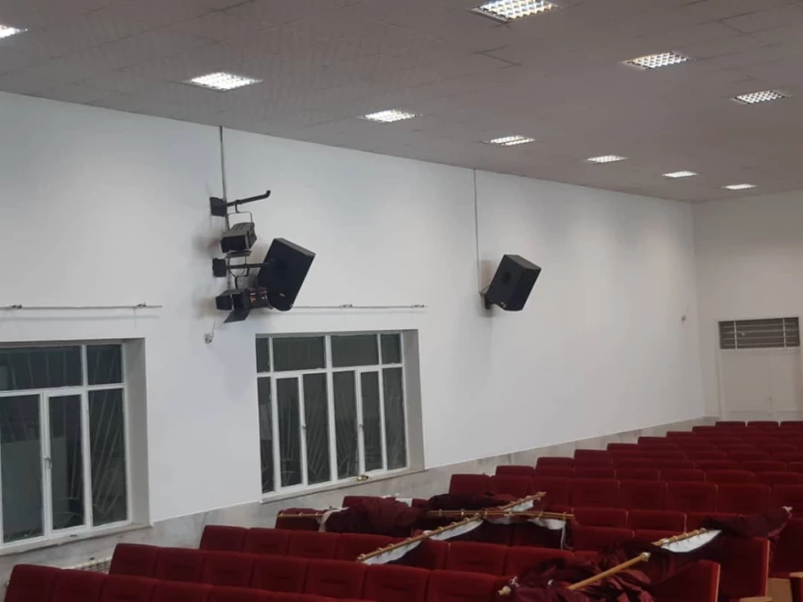 انجام پروژه بهسازی سالن همایش بررسی شهید چمران 3